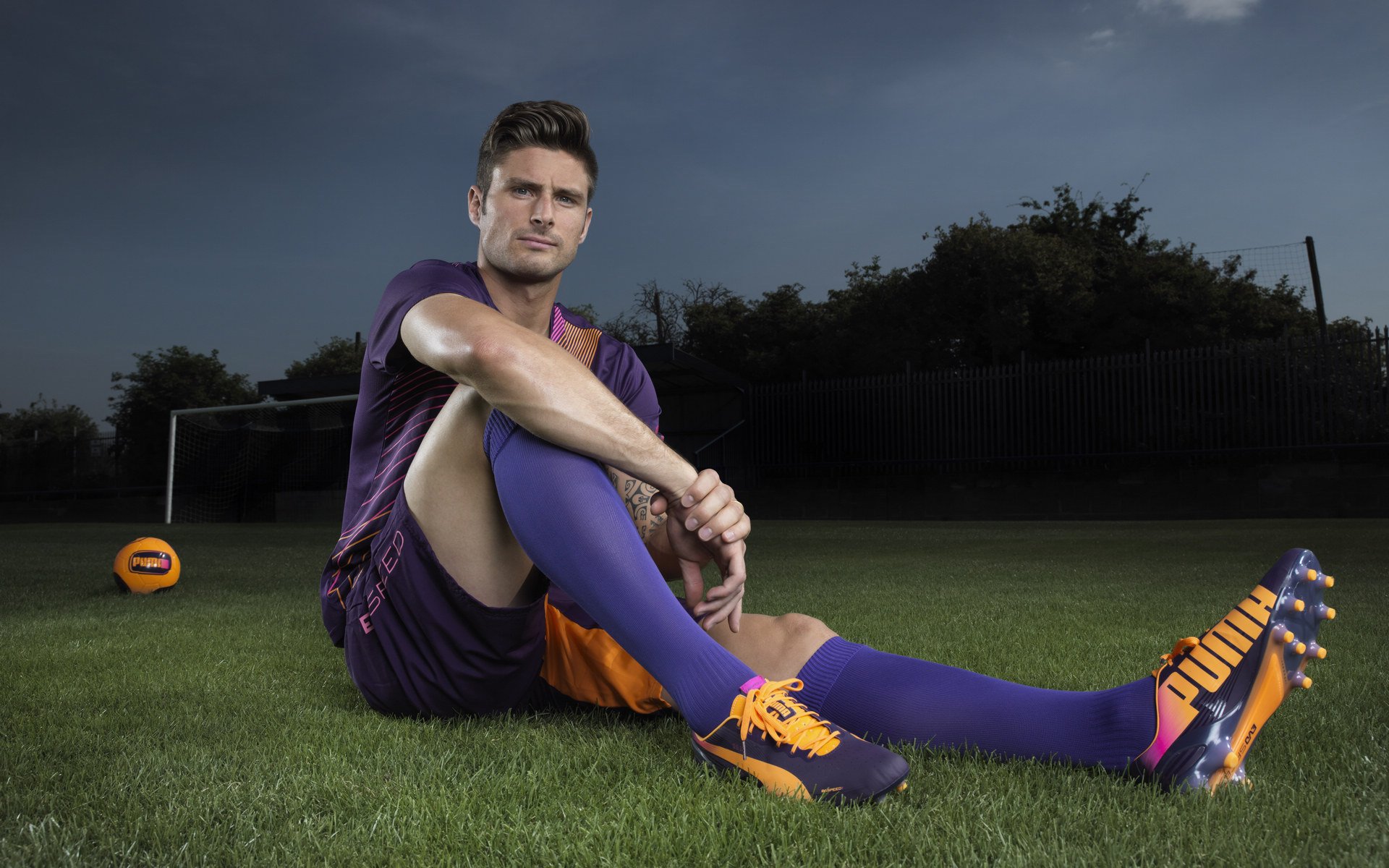 九游体育博彩-利物浦球星爆发：连续7场破门领跑射手榜，利物浦球星排名